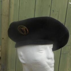 béret / tarte de chasseur alpin avec insigne