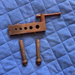Outil matrice ancienne pour évaser tube en cuivre, pas de prix de réserve