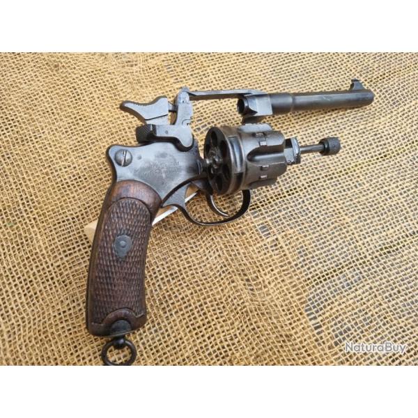 Revolver  model 1892 bon tat petit prix rglementaires ww1
