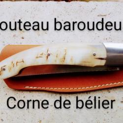 Superbe couteau baroudeur