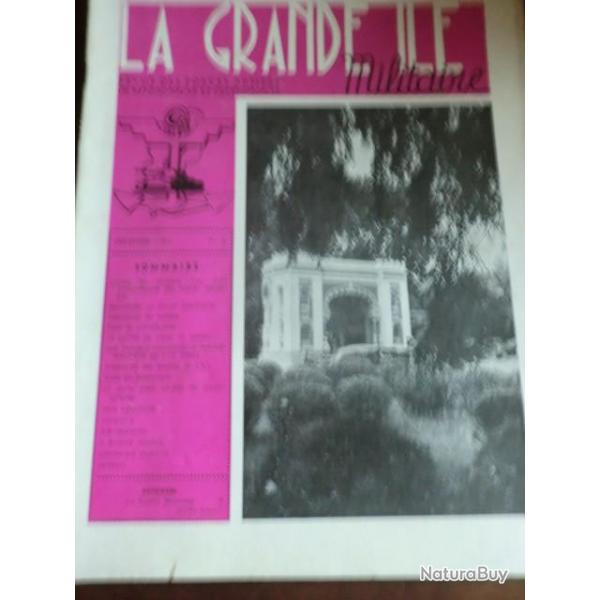 REVUE DES FORCES ARMEES DE MADAGASCARD LA GRANDE ILE  DECEMBRE  1953  ANTSIRABE    /  No 9