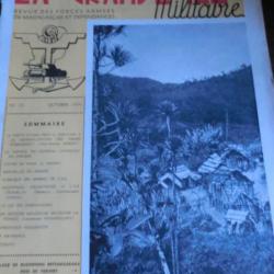 REVUE DES FORCES ARMEES DE MADAGASCARD LA GRANDE ILE  OCTOBRE  1954 VILLAGE DE BUCHERONS    / No 19