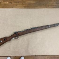 fusil Mauser 98 k calibre 8x57 JS marquage 42 / 1938 monomatricule sauf embouchoir