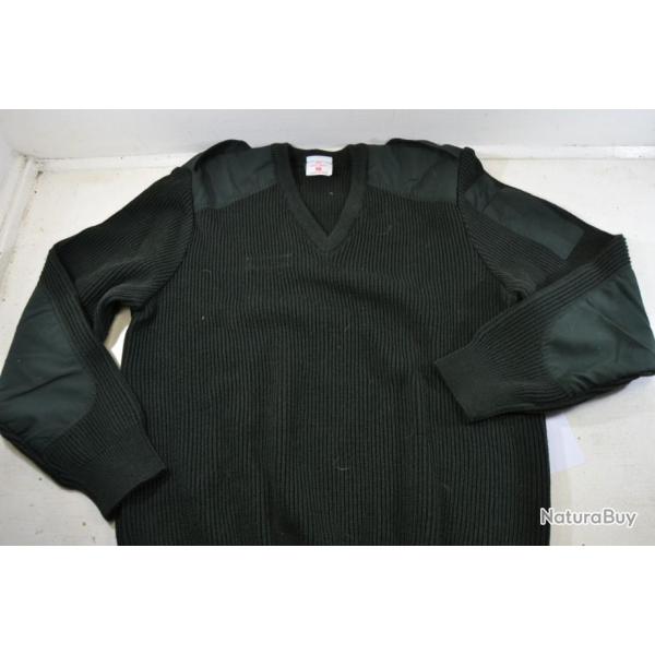 Pull Arme Franaise vert; taille 96