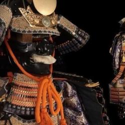 Belle Armure de Samouraî - Yoroi - Fonte, Soie - Japon - Période Showa (1926 - 1989)