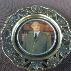 ASSIETTE METAL GENERAL DE GAULLE
