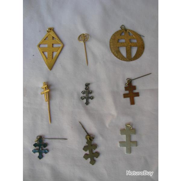 WW2 BROCHE/PENDENTIF FRANCAISE DE CROIX DE LORRAINE " LIBRATION " 1 AUX CHOIX LOT 2