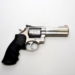 Revolver Smith & Wesson 686 Calibre 357 Mag Occasion TBE