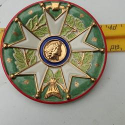 Assiette "Légion d'Honneur" de 17 cm.....