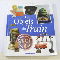 Les objets du train John Victor Théo Fraisse Terres éditions 2013 9782355301698