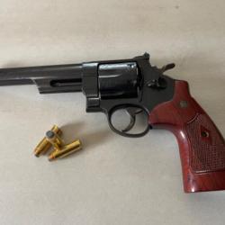 Vends revolver S&W mod: 29-10 gravé cal: 44 M