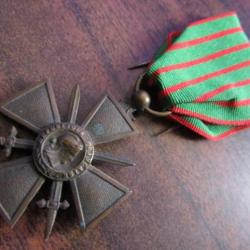 médaille croix de guerre 1914 1918  ww1 première guerre datée 1917(la + recherchée) centre choqués