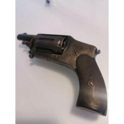 Revolver type velodog Calibre 6 mm