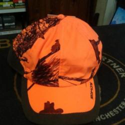 Une casquette SOMLYS Camo Orange neuve