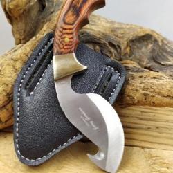 Couteau de Chasse Guthook Designed By JERRY GARDUER