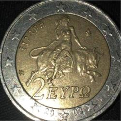 2 EUROS EYPO GRECE 2002  AVEC LE "   S    "dans le bas Rareté de la pièce  Dans la partie centrale