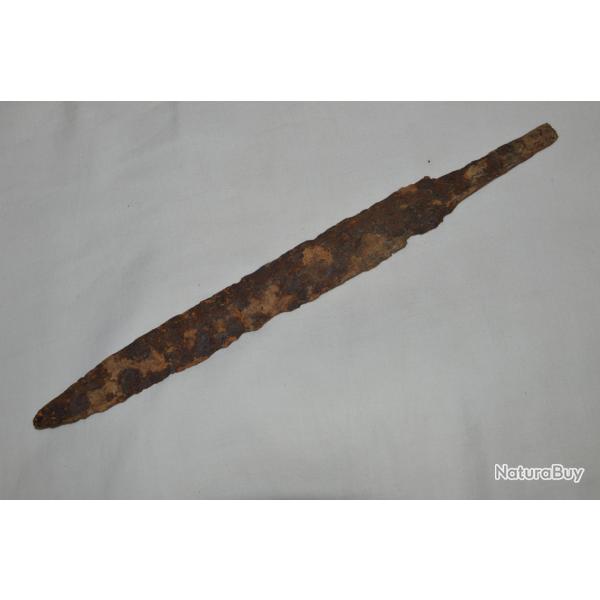 LAME DE SCRAMASAXE MEROVINGIEN-POIGNARD EPOQUE FRANQUE V/VII SIECLE- DAGGER MEROVINGIEN ORIGINAL