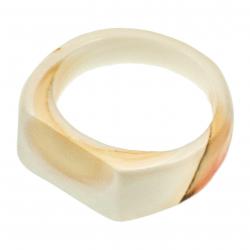 Bague chevalière en coquillage 56