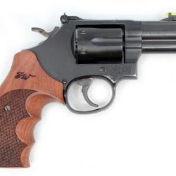 Revolver d'occasion Smith & Wesson 67 3" Performance Center Cal. 38 SP+P