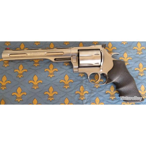 revolver Dan Wesson inox calibre 445 Mag.
