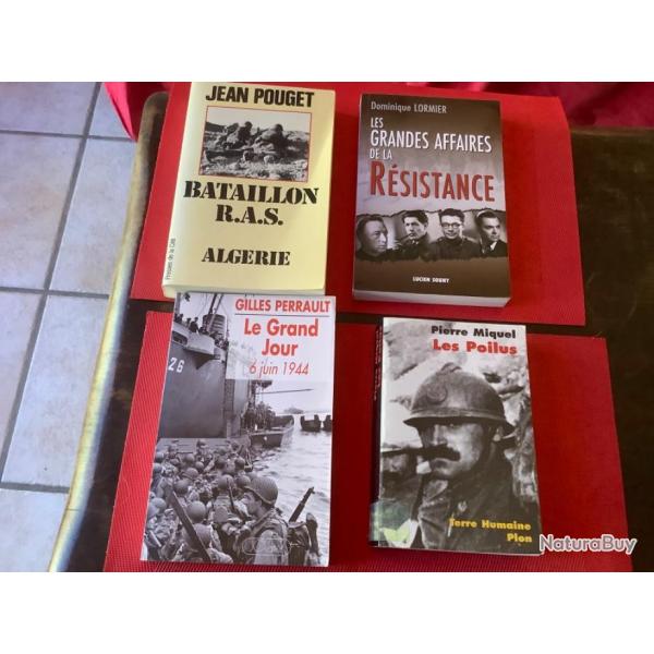 Lot de quatre livres de guerre, plusieurs auteurs