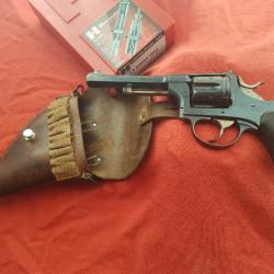 Revolver d'ordonnance suisse 1882 en calibre 7,5 suisse - cat D
