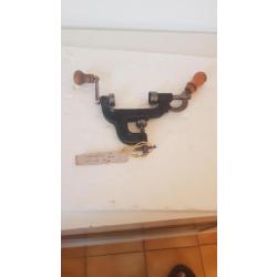 ANCIEN SERTISSEUR CAL 16- La levrette. CHASSE NO