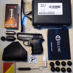 SPECIAL NOEL: BLOW 9 mm + holster cuir,cartouches,huile,sticker,mallette,notice, embout,accessoires.