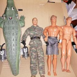 FIGURINES ACTION MAN /GIJOE + SOUS MARIN CROCODILE