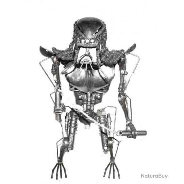 Statuette mtallique du Predator avec nunchakus
