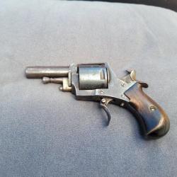 Revolver bulldog 320  cat.d - Parfait mécanisme.
