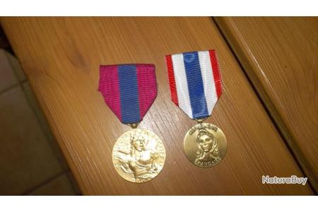 Médaille defense nationale et défense du territoire - Médailles -  Décorations (9521699)