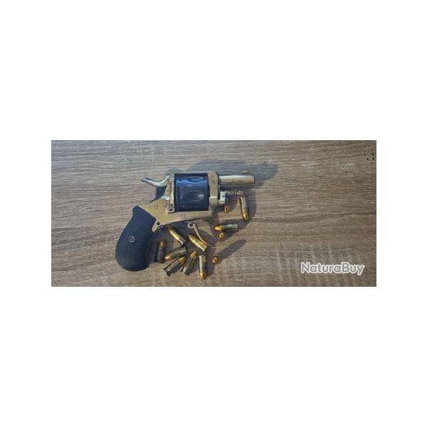 revolver Bulldog cal.320 dor  l'or fin avec son tui en cuir vritable