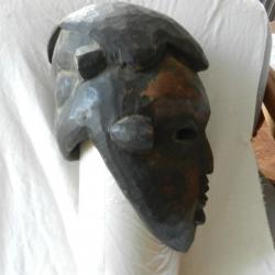 Ancien et rare masque ethnique africain biface genre heaume