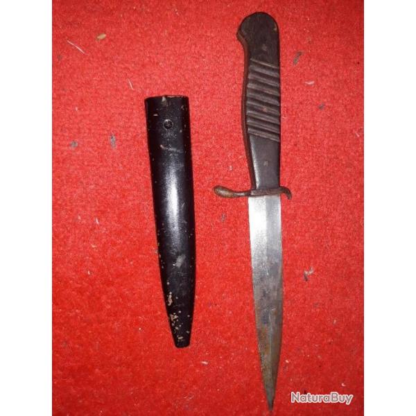 Collection couteaux de bottes vengeur nettoyeur de tranch poignard allemand WW 1 , WW 2