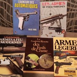 Lot de 5 livres sur les armes de chasse pistolets automatiques armes légères etc