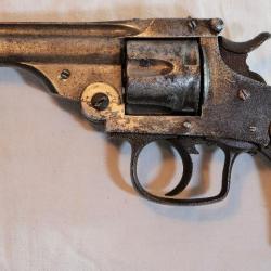 Revolver Smith & Wesson en Calibre 32 - Catégorie D - XIX ième en l'état - à restaurer