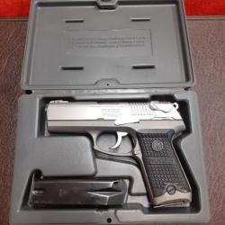 RUGER P94 DC EN BON ETAT CAL. 9X19 + 1 CHARGEUR SUPPLEMENTAIRE + MALLETTE DE TRANSPORT