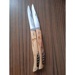Lot de 2 couteaux de poche neufs en bois d'olivier gravé avec tire-bouchon