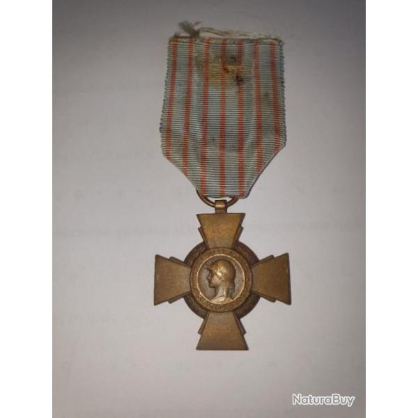 Mdailles croix du combattant  XX
