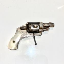 Revolver type Bulldog Liégeois de collection fonctionnel en calibre 320