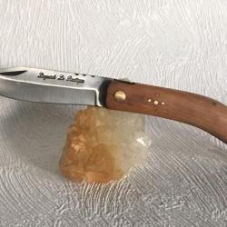 Couteau de poche pliant Berger Rustique avec son manche en bois de teck NEUF.