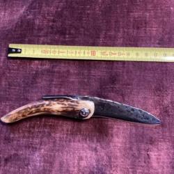 Petit Couteau de type piémontais, artisan français, bois de cerf