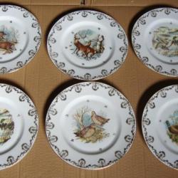6 Assiettes en porcelaine de Limoges décor haute époque