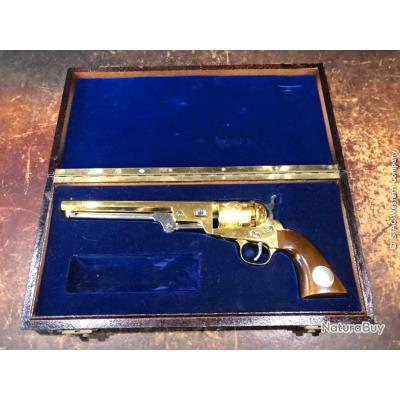 Revolver "Commemorative Rebel Navy" Pietta cal 36 Edition limitée