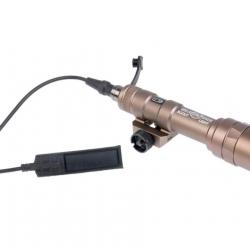 Surefire Lampe tactique Tan M600U 500 Lumens avec contacteur déporté