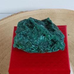Malachite cristallisée fibreuse du Congo d'un poids de 165 grammes ( Promo de Noel )