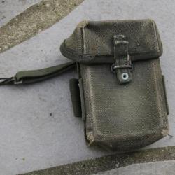 porte chargeur US pour le fusil M14  epoque vietnam