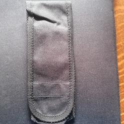 Pochette pour torche à tête inclinée  -   COULEUR NOIR  -