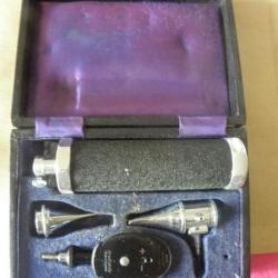 ancien kit de diagnostic médical cowllands may ophthalmoscope No2